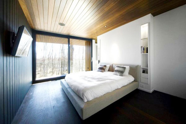 trần nhựa giả gỗ cho phòng ngủ