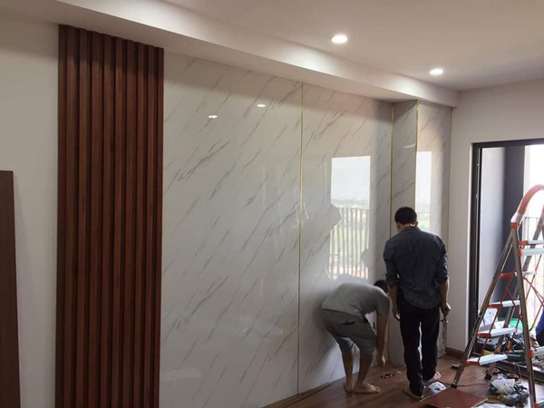 Một số lưu ý trước khi ốp tấm PVC vân đá